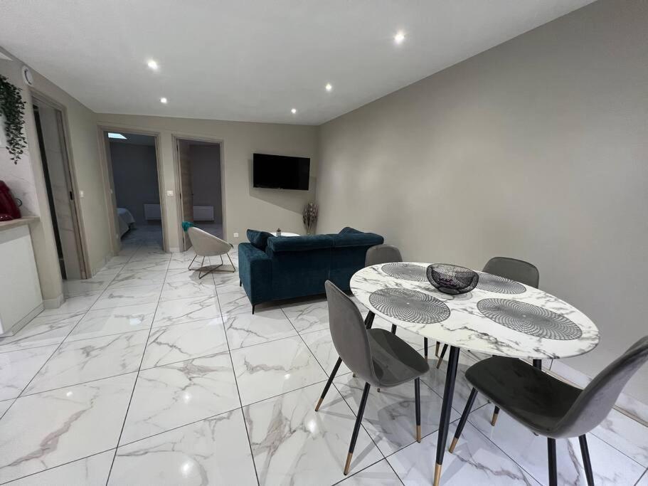Maison Maia Creteil-Paris Hébergement de vacances *